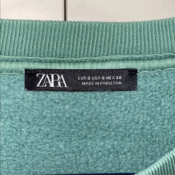 Zara Small Green Crewneck Sweater with Oversized Fit - Picture 2 of 14